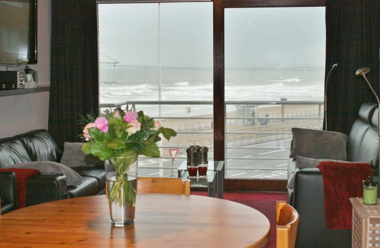 De Strandwandeling 0203 Appartement met frontaal zeezicht Oostende